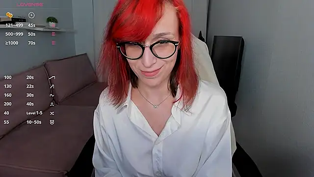 Dora Marcelli online show from 10/24/25, 07:16