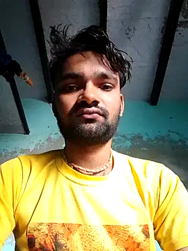 Snapshot of Surajpuja79 chatting on 11/25/25, 08:47 Surajpuja79 online show from 11/25/25, 08:47