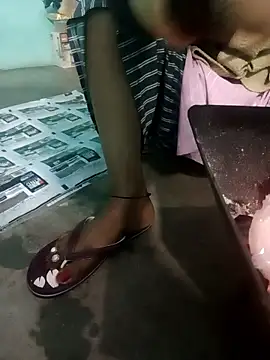 Snapshot of Surajpuja79 chatting on 01/14/26, 03:28 Surajpuja79 online show from 01/14/26, 03:28