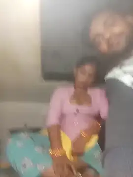 Snapshot of Surajpuja79 chatting on 02/08/26, 03:37 Surajpuja79 online show from 02/08/26, 03:37