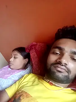 Snapshot of Surajpuja79 chatting on 04/01/26, 06:36 Surajpuja79 online show from 04/01/26, 06:36