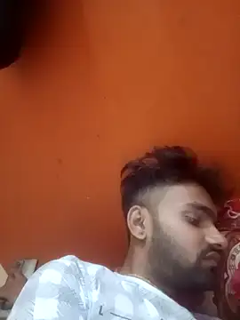 Snapshot of Surajpuja79 chatting on 04/21/26, 06:09 Surajpuja79 online show from 04/21/26, 06:09