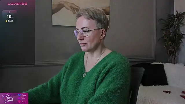 Nika Smit online show from 02/15/25, 08:44