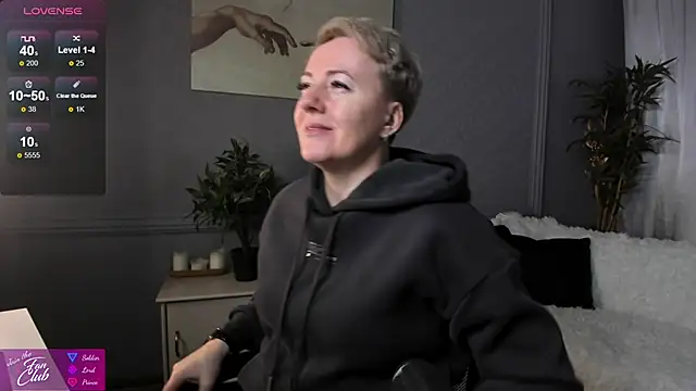 Nika Smit online show from 03/03/25, 05:09