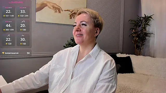 Nika Smit online show from 03/15/25, 08:15