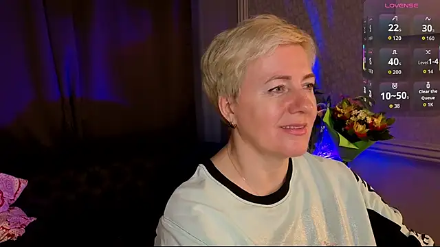 Snapshot of Nika_Smit chatting on 03/08/26, 05:44 Nika Smit online show from 03/08/26, 05:44