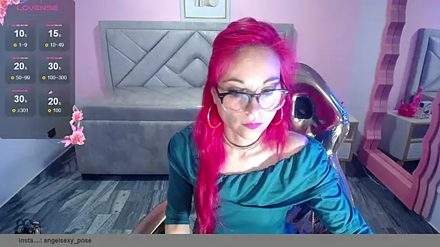 abril ch  online show from 12/05/25, 10:46