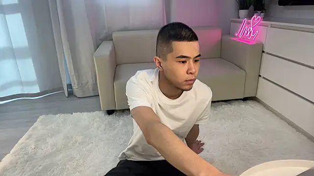 Dylan mercy online show from 02/08/25, 09:13