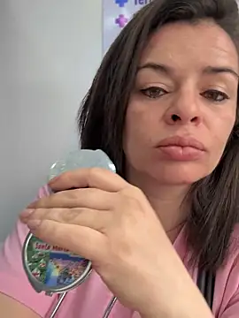 NATHALIA-28  online show from 12/04/25, 12:03