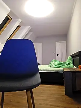 lapa525 online show from 12/25/24, 07:45