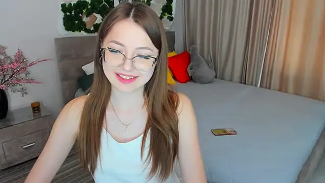 SereneFlame online show from 02/09/25, 07:27