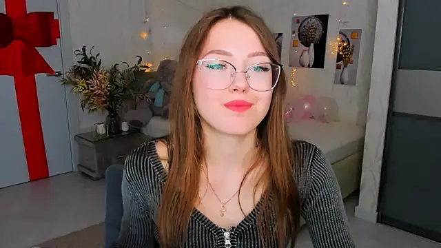 SereneFlame online show from 02/20/25, 04:03