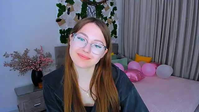 SereneFlame online show from 03/03/25, 04:03