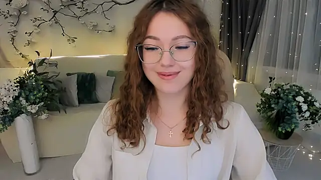 SereneFlame online show from 11/28/25, 04:09