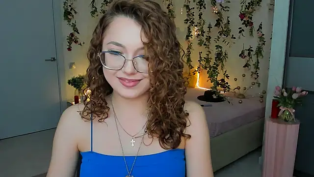 SereneFlame online show from 02/02/26, 06:06