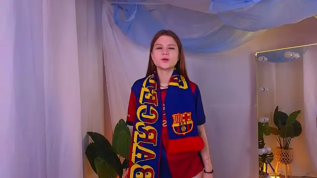 AlisiaSpinnet  online show from 12/15/24, 07:24