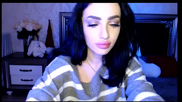 Snapshot of NancyLovee_ chatting on 01/11/25, 11:24 NancyLovee online show from 01/11/25, 11:24