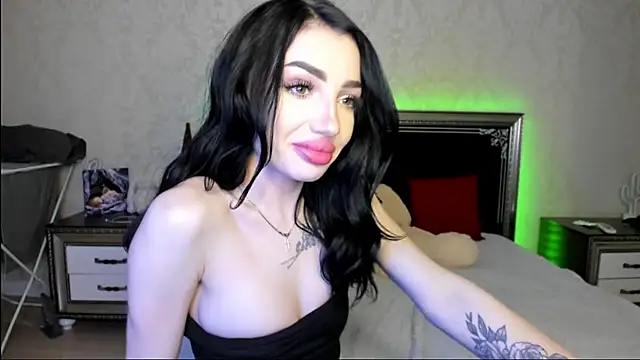 Snapshot of NancyLovee_ chatting on 02/22/25, 05:13 NancyLovee online show from 02/22/25, 05:13