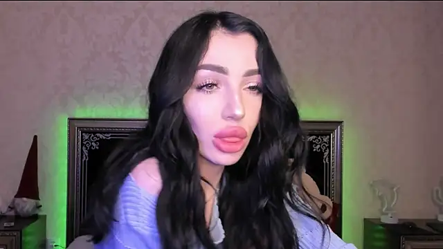 Snapshot of NancyLovee_ chatting on 03/20/25, 09:46 NancyLovee online show from 03/20/25, 09:46