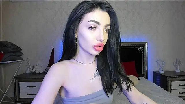 Snapshot of NancyLovee_ chatting on 03/21/25, 10:28 NancyLovee online show from 03/21/25, 10:28