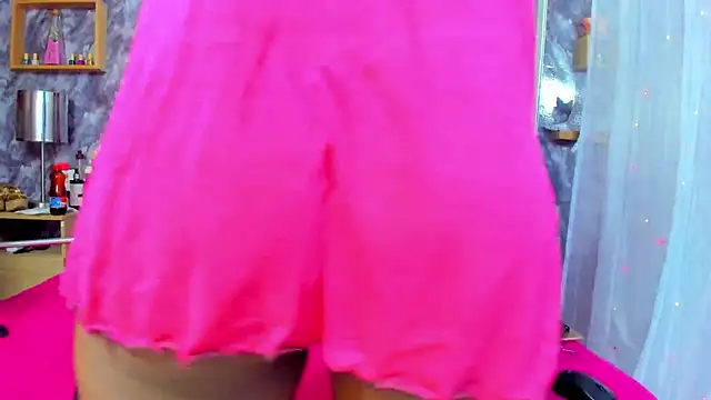 EMMAPARISS online show from 02/02/25, 02:13