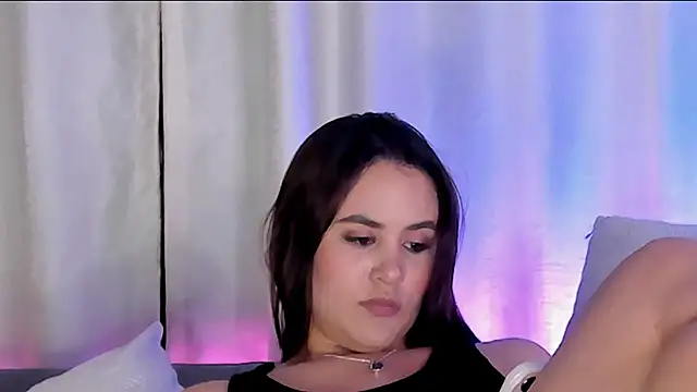 LexyRobert online show from 01/24/25, 02:49