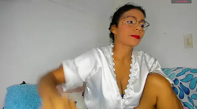 Nenita Hot  online show from 03/13/25, 09:37