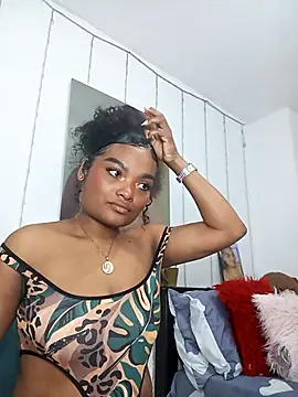 gianna smith online show from 12/18/25, 07:58