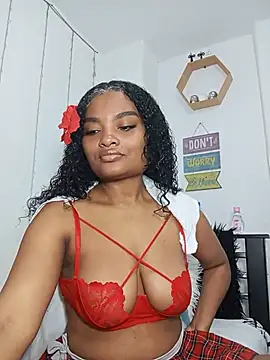 Snapshot of gianna_smith chatting on 07/02/26, 05:13 gianna smith online show from 07/02/26, 05:13