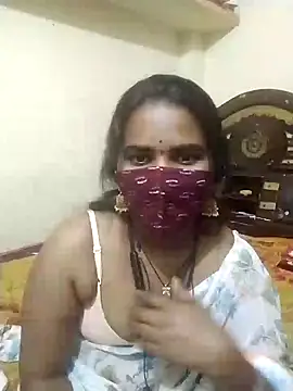 Snapshot of anitha906 chatting on 12/31/24, 07:20 anitha906 online show from 12/31/24, 07:20