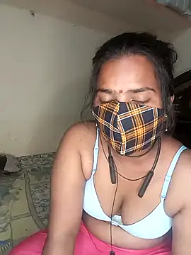 Snapshot of anitha906 chatting on 01/21/25, 01:54 anitha906 online show from 01/21/25, 01:54