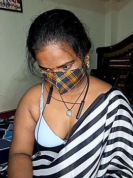 Snapshot of anitha906 chatting on 02/13/25, 07:52 anitha906 online show from 02/13/25, 07:52