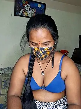 Snapshot of anitha906 chatting on 02/22/25, 05:57 anitha906 online show from 02/22/25, 05:57