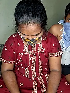 Snapshot of anitha906 chatting on 03/11/25, 05:35 anitha906 online show from 03/11/25, 05:35