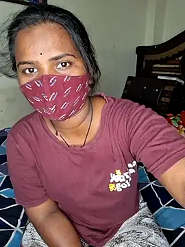 Snapshot of anitha906 chatting on 03/19/25, 11:39 anitha906 online show from 03/19/25, 11:39