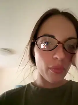 Snapshot of AmiLavs chatting on 12/12/24, 12:12 AmiLavs online show from 12/12/24, 12:12