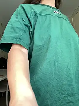 Snapshot of AmiLavs chatting on 12/13/24, 10:30 AmiLavs online show from 12/13/24, 10:30