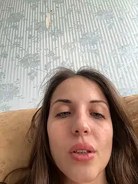 Snapshot of AmiLavs chatting on 12/16/24, 11:22 AmiLavs online show from 12/16/24, 11:22