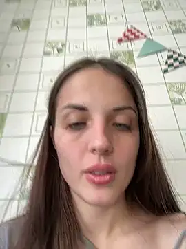 Snapshot of AmiLavs chatting on 12/31/24, 11:09 AmiLavs online show from 12/31/24, 11:09