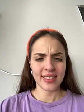 Snapshot of AmiLavs chatting on 01/21/25, 11:24 AmiLavs online show from 01/21/25, 11:24