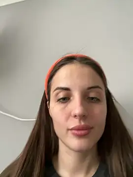 Snapshot of AmiLavs chatting on 02/07/25, 11:12 AmiLavs online show from 02/07/25, 11:12