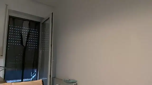 EmilyWi  online show from 10/13/25, 04:51