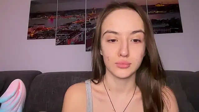 Snapshot of EmilyWi_ chatting on 02/02/26, 10:08 EmilyWi online show from 02/02/26, 10:08