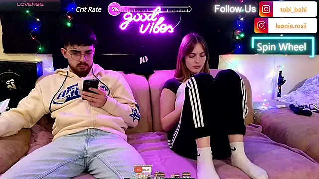 Snapshot of MrAndMrsSavage chatting on 12/10/24, 10:37 MrAndMrsSavage online show from 12/10/24, 10:37