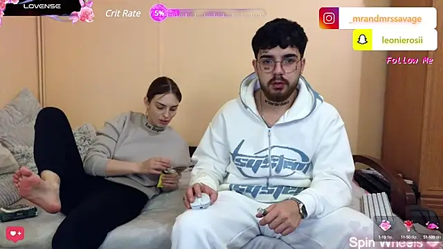 Snapshot of MrAndMrsSavage chatting on 02/11/25, 09:25 MrAndMrsSavage online show from 02/11/25, 09:25