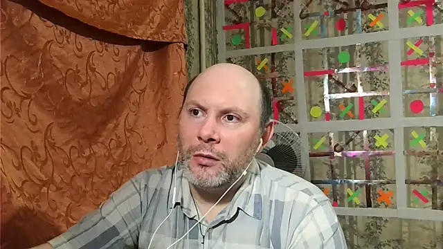 Snapshot of AgnichBan chatting on 01/12/25, 03:57 AgnichBan online show from 01/12/25, 03:57