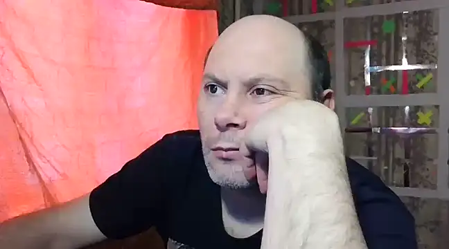 Snapshot of AgnichBan chatting on 01/29/25, 03:54 AgnichBan online show from 01/29/25, 03:54