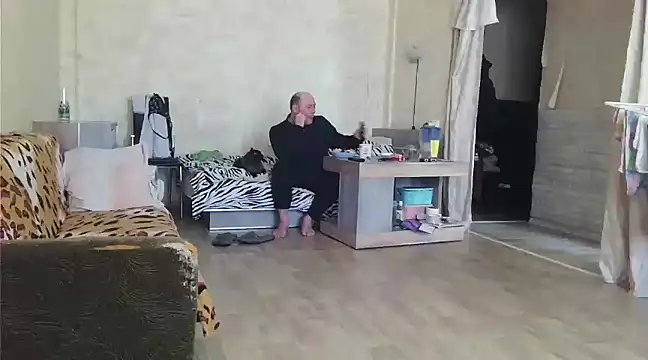 Snapshot of AgnichBan chatting on 03/03/25, 06:15 AgnichBan online show from 03/03/25, 06:15