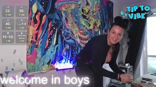 tattoomilf86 online show from 12/05/24, 03:06