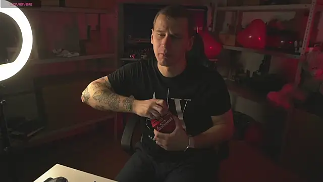 Snapshot of vance_rulez chatting on 02/15/25, 06:44 vance rulez online show from 02/15/25, 06:44